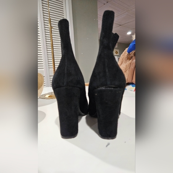 STEVE MADDEN Effect Block Heel Bootie In Black Leather Suede. Size 8 - Picture 8 of 12